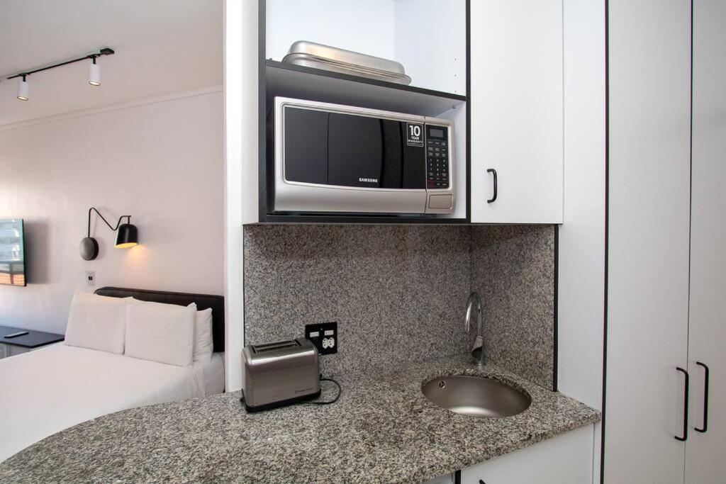 Apartment 406 Flamingo, Sea Point Cape Town